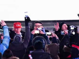 Foto: Na otváracom ceremoniáli ZOH 2018 boli aj dvojníci Kim Čong-una a Donalda Trumpa