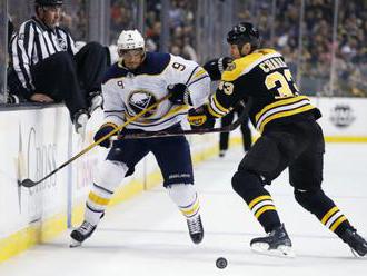 Video: Ani jeden zo Slovákov sa v NHL netešil z výhry, päťbodový Marner žiaril v ontárijskom derby