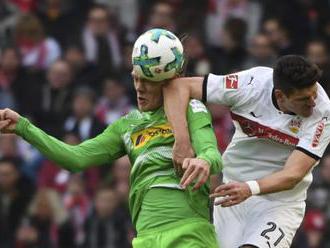 Video: Stuttgart v I. bundeslige pokoril Mönchengladbach, Brémy prekonali Wolfsburg