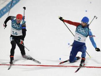 Martin Fourcade má druhé zlato z Pjongčangu, o jeho triumfe rozhodla cieľová fotografia