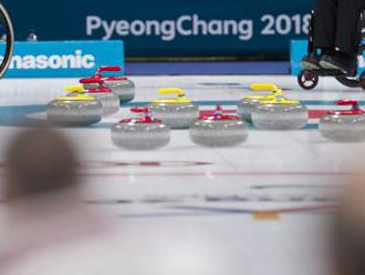 Zimná paralympiáda 2018: Slovenskí reprezentanti v curlingu na vozíku podľahli Nórom a zdolali USA