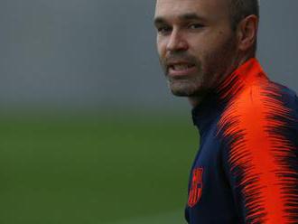 Stredopoliar FC Barcelona Iniesta pravdepodobne prestúpi do Číny, má tam vraj obchodovať s vínom