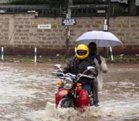 Pre povodne zahynulo v Keni od marca už najmenej 132 ľudí