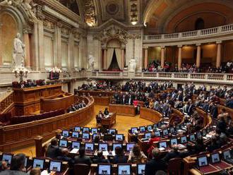 Portugalský parlament tesne zamietol legalizáciu eutanázie