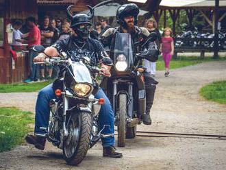 Slavnostní zahájení a motosraz - Šiklův mlýn - Zvole nad Pernštejnem