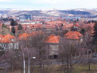 Od Müllerovy vily k tunelu Blanka