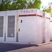 Tesla postavila superbaterii i v Evropě, dodá až 18,2 MW