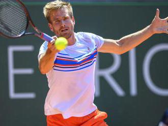 Nemec Gojowczyk nedohral pre problémy s bedrom zápas na Roland Garros, naparili mu mastnú pokutu