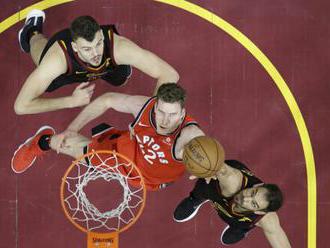 Video: Cleveland smeruje do konferenčného finále play-off NBA, Philadelphia sa pokúsi o obrat