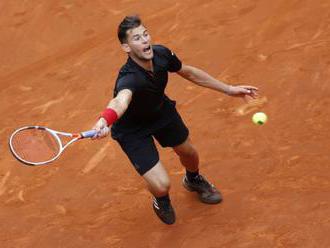 Thiem potvrdil po Nadalovom vyradení formu, do finále v Madride suverénne postúpil aj Zverev