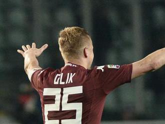 Poľský futbalista K. Glik stále verí, že sa zúčastní MS