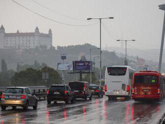 Obyvatelia východnej časti Bratislavy sa do centra dostanú rýchlejšie