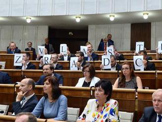 M. Maďarič o proteste ĽSNS: Dehonestácia a neúcta k SR a prezidentovi