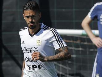 Futbalista Lanzini sa podrobil operácii kolena