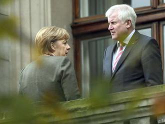 Seehofer chce okamžite znemožniť vstup neželaným migrantom