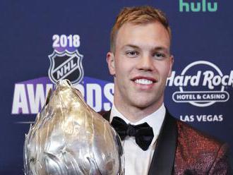 NHL: HARTOVU TROFEJ ZÍSKAL TAYLOR HALL Z NEW JERSEY DEVILS