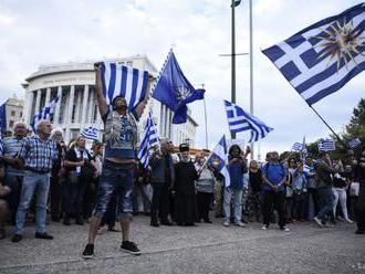 V Solúne vypukli búrlivé demonštrácie proti dohode s Macedónskom