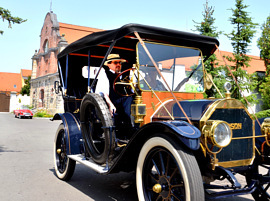 Setkání historických vozidel - Pivovar Chodovar Chodová Planá