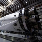 SpaceX pozdrží start turistické mise na Měsíc