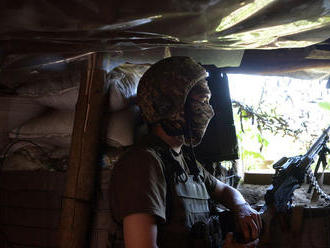Separatisti používajú zakázané húfnice, traja ukrajinskí vojaci zahynuli, tvrdí Kyjev