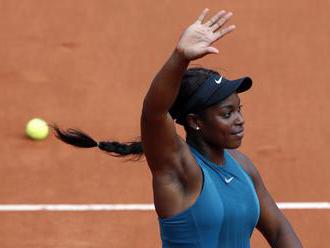 Stephensová zažije štvrťfinálovú premiéru na Roland Garros, Češka Strýcová nepostúpila