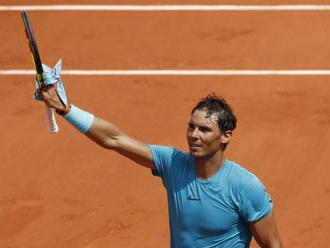 Nadal sa po dvanásty raz prebojoval do štvrťfinále v Paríži, set mu nevzal ani Marterer