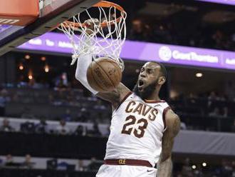 Hviezda NBA LeBron James opúšťa Cleveland a stane sa voľným hráčom