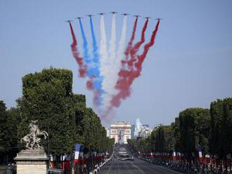 Francúzsko oslávilo Deň Bastily prehliadkou na Champs-Élysées