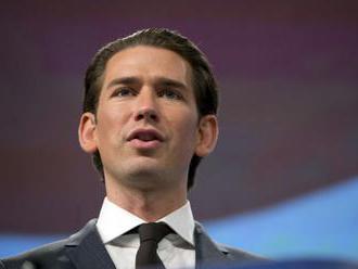 Kurz odpovedal Contemu: Rakúsko žiadneho zo 450 migrantov neprevezme