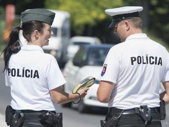 VODIČI POZOR: V týchto okresoch si na vás posvietia policajti