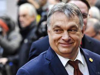 Orbán v Čiernej Hore: Balkánsku migračnú trasu treba udržať zatvorenú