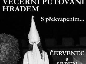 Večerní putování hradem Karlštejnem s překvapením