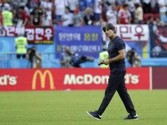 Joachim Löw zostáva trénerom Nemecka aj napriek neúspechu na MS vo futbale 2018