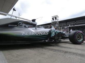 Sezóna F1 pokračuje VC Veľkej Británie, Hamilton môže prekonať rekord