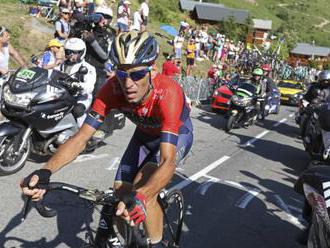 Vincenzo Nibali má po páde na Tour de France zlomený stavec, musí sa podrobiť operácii