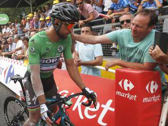 Video: Sagan sa trápil už v prvom kopci 19. etapy Tour de France, tímový kolega Oss mal zlý pocit