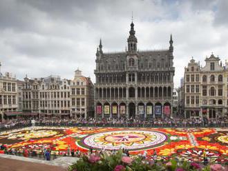 FOTO: Bruselský kvetinový koberec je tento rok na mexické motívy