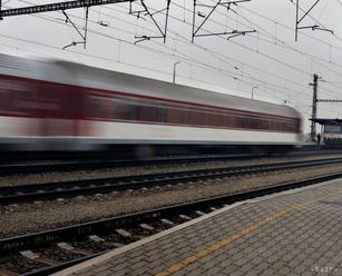 Na trati medzi Hajnáčkou a Blhovcami je štvordňová výluka vlakov