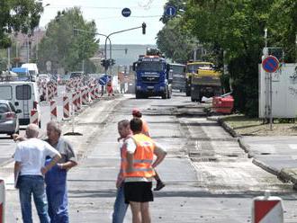 Práce na Triede SNP či Toryskej ulici v Košiciach obmedzia vodičov