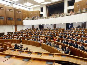 Parlament o týždeň otvorí svoje brány, očakávajú sa tisíce ľudí