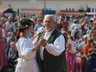 Dožínky - Toulcův dvůr Praha