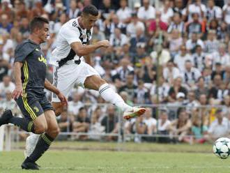 Video: Prvý gól Cristiana Ronalda v drese Juventusu Turín, fanúšikovia naň čakali osem minút