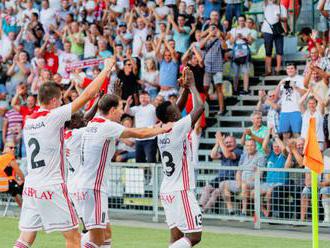 Trenčín neprehral s Feyenoordom ani v odvete a zahrá si play-off o Európsku ligu