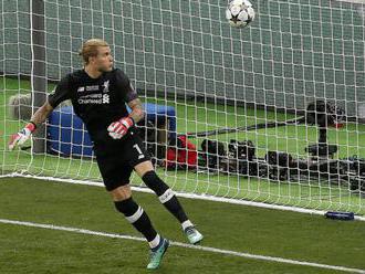 Brankár Loris Karius sa lúči s tímom FC Liverpool a mieri do Besiktasu Istanbul