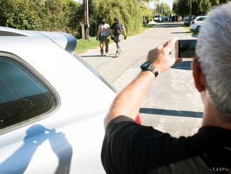 FOTO: Policajné Lynx Commando zasahuje u údajnej tlmočníčky M. Kočnera