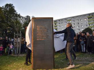 V Dúbravke spomínali na umelca Deža Ursinyho