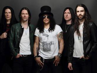 Slash ft. Myles Kennedy The Conspirators v Praze