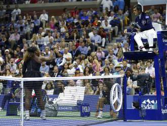 Video: Serena dostala mastnú pokutu za svoj výbuch zlosti vo finále US Open