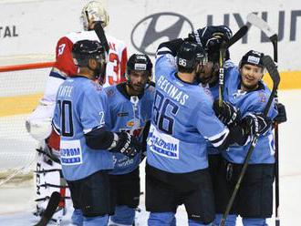 Aktualizované: Domáci Slovan s premiérovým triumfom v KHL, proti Severstaľu Čerepovec skóroval aj ml