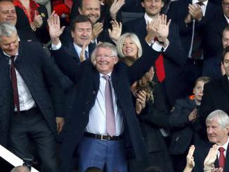 Ferguson sa vrátil na Old Trafford prvýkrát od operácie mozgu, pred zápasom pociťoval nervozitu